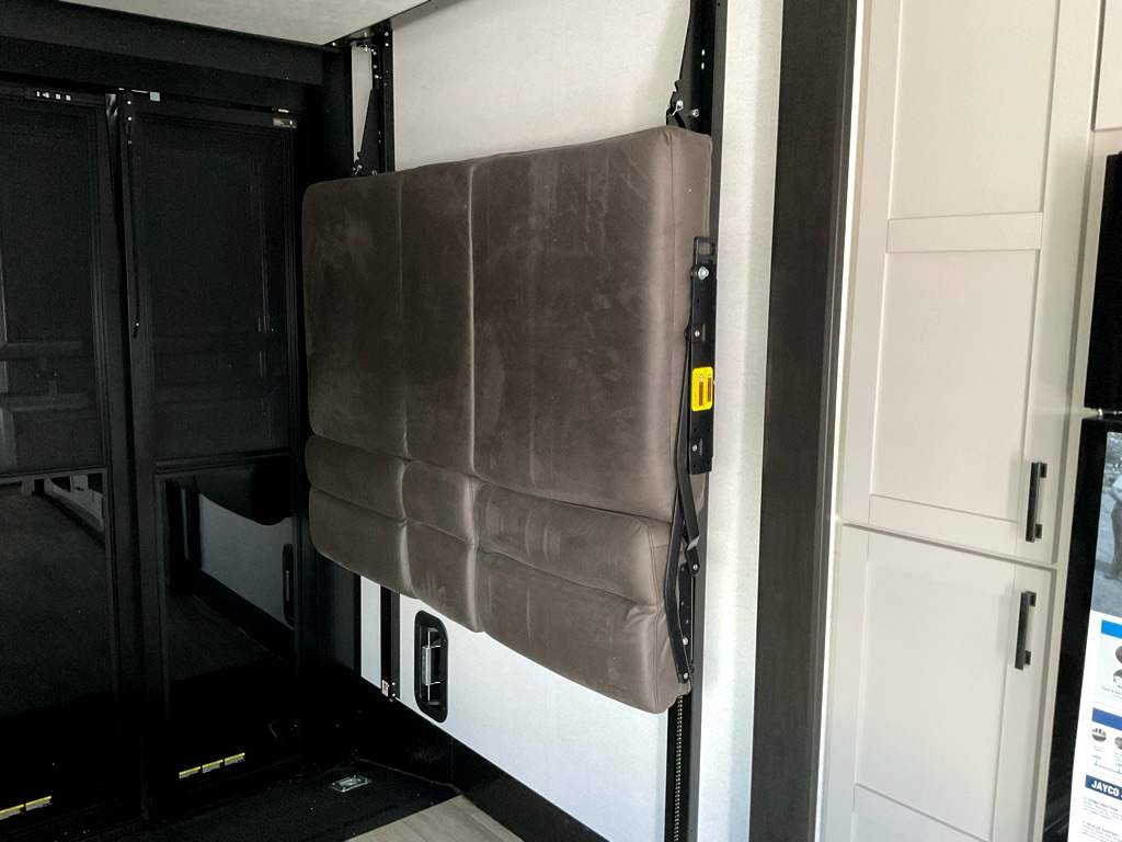 2027 JAYCO SEISMIC 265 - Image 20