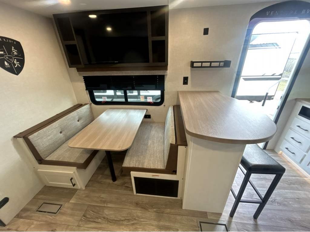 2026 VENTURE RV SIENNA 231VRK - Image 14