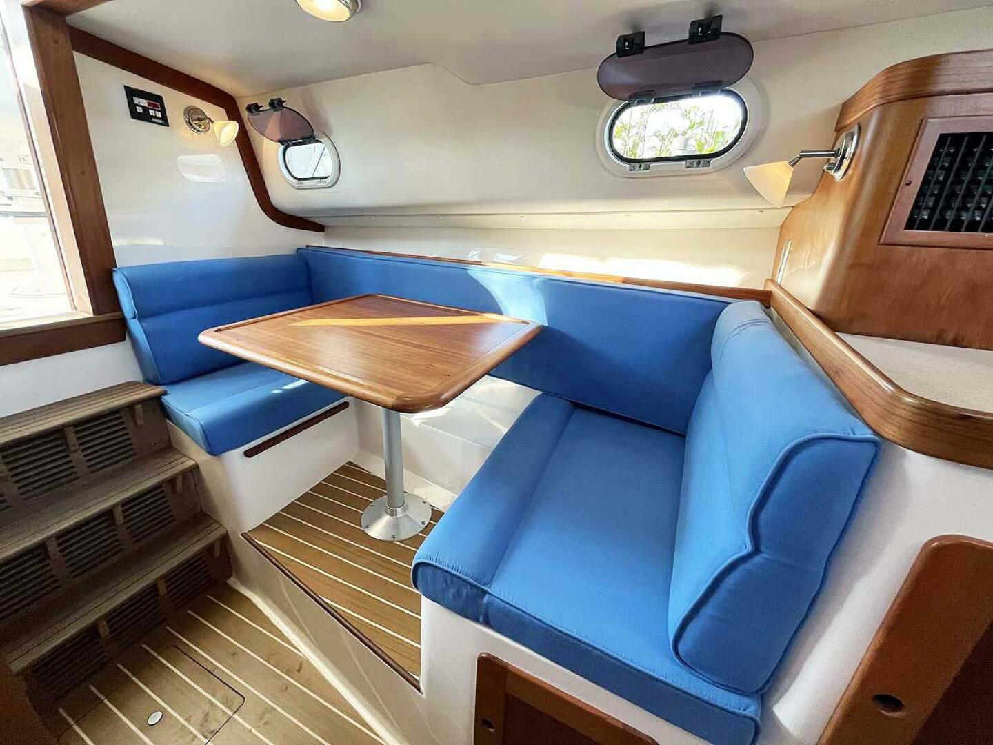 2013 Hunt Yachts Harrier 36 - Image 29