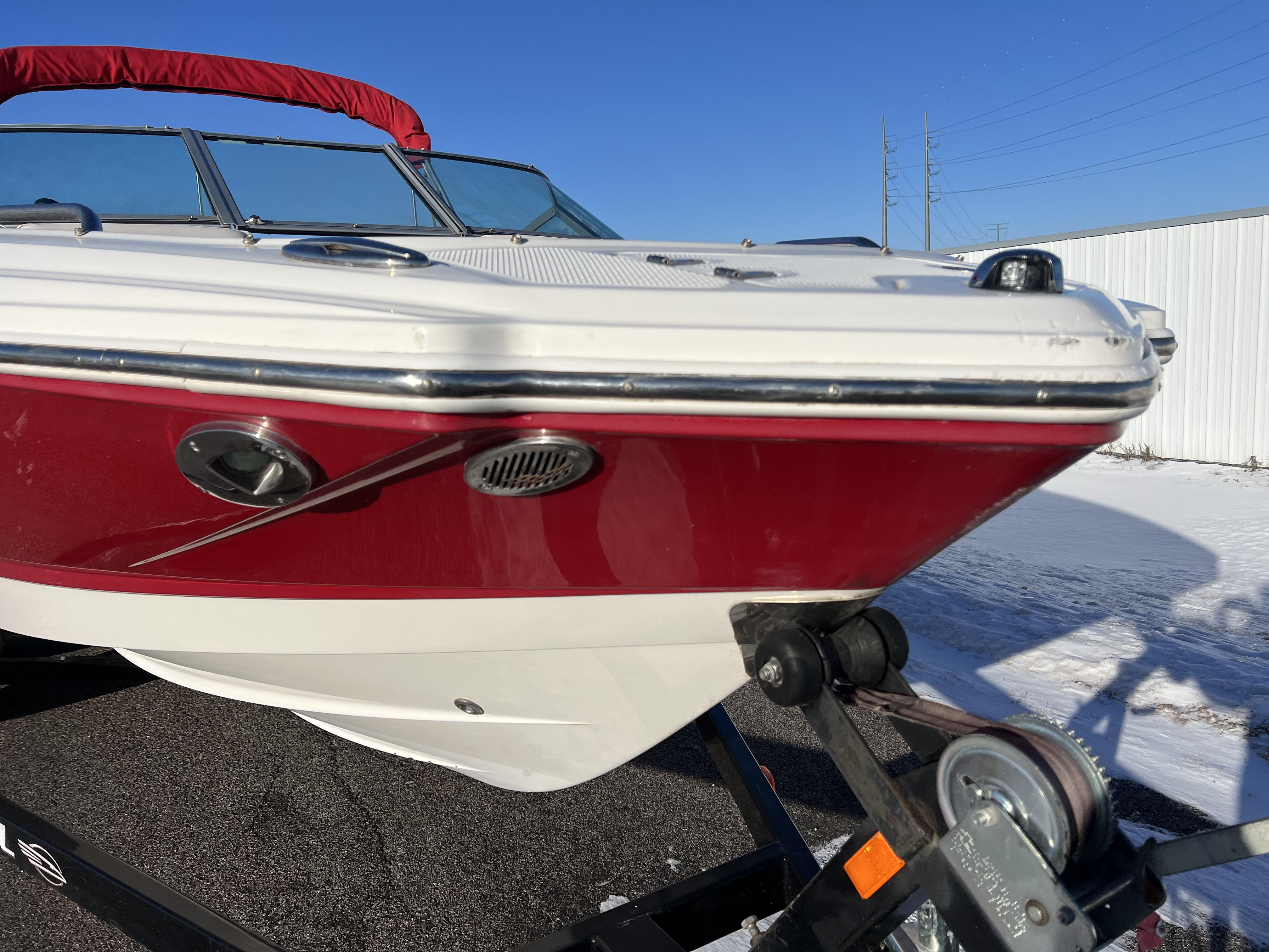 2010 CHAPARRAL 216 - Image 7