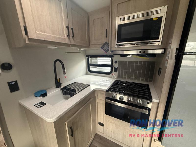 2026 COACHMEN 333DORM - Image 13