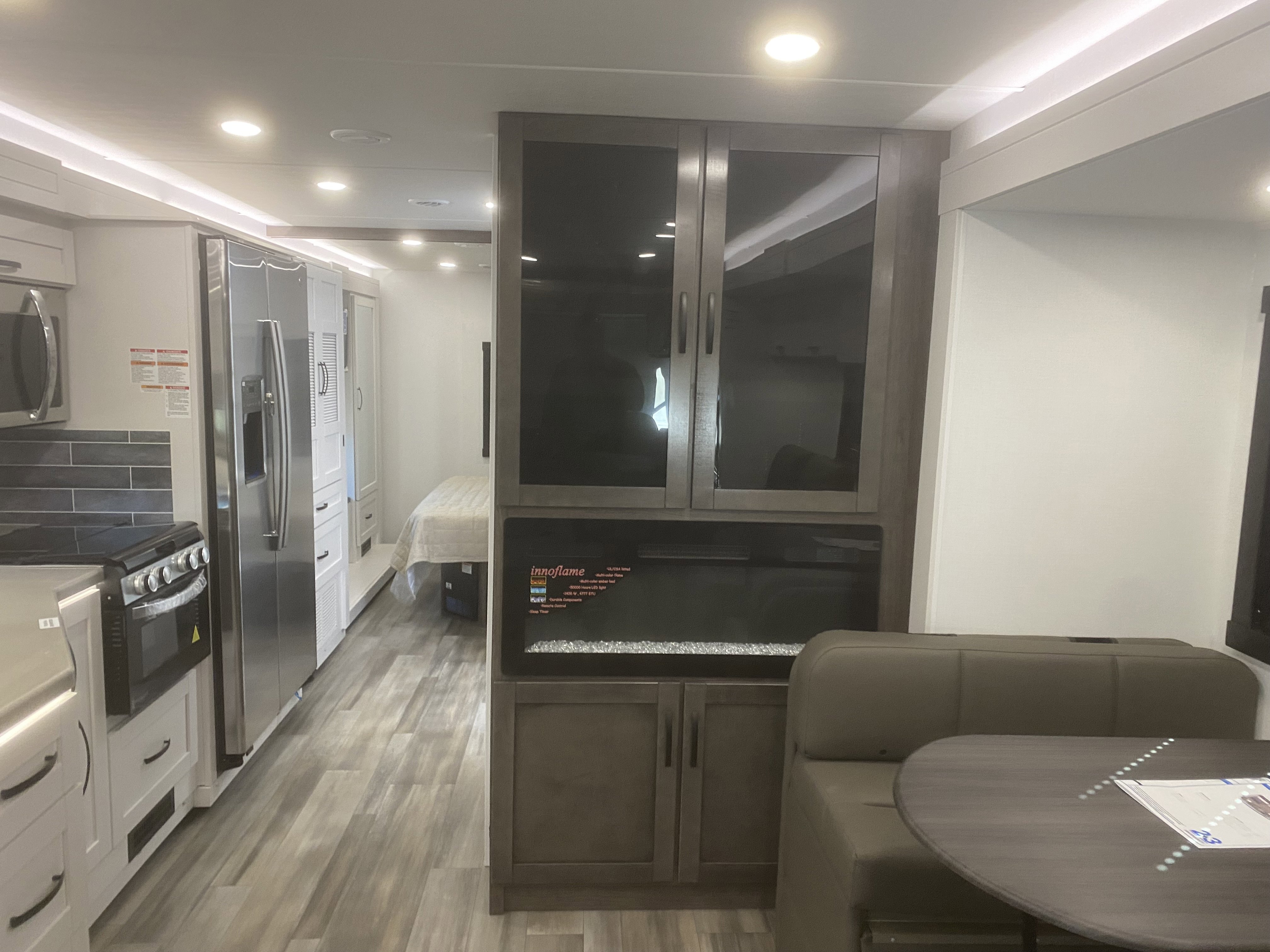 2026 JAYCO PRECEPT 34G - Image 19