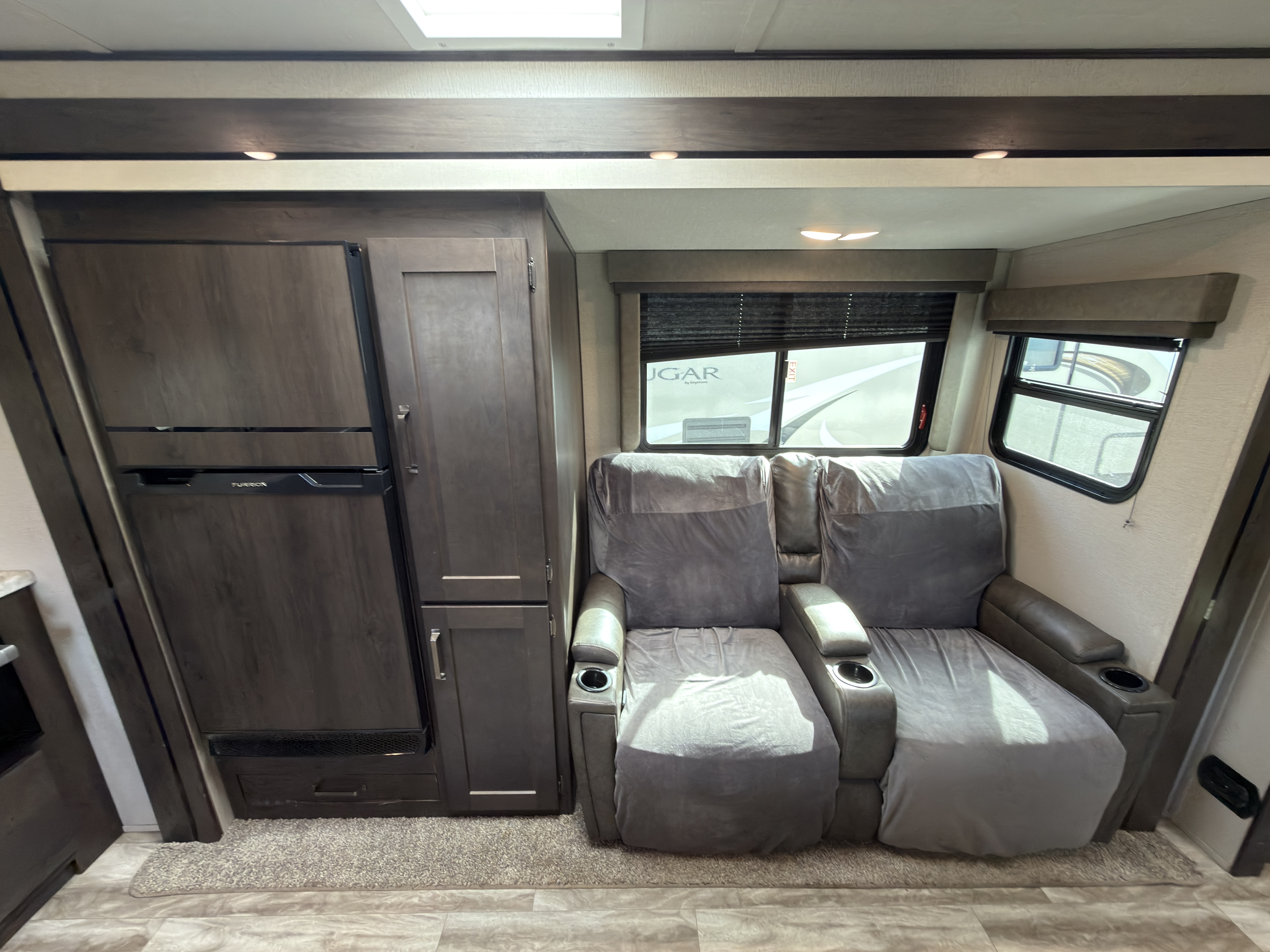 2021 Grand Design Transcend XPLOR 231RK - Image 12