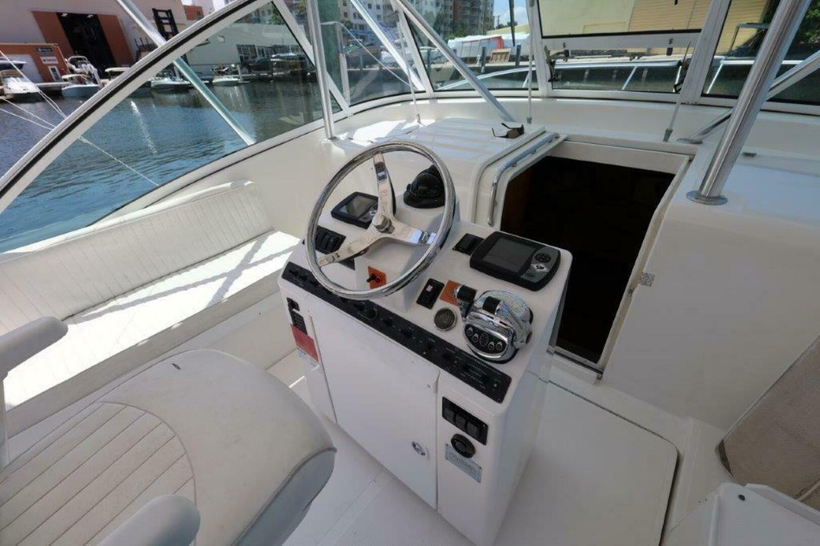 2007 Luhrs 32 Open - Image 12