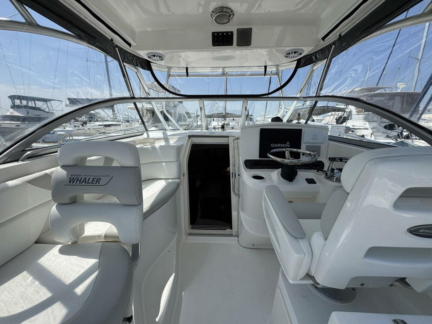 2011 Boston Whaler 305 Conquest - Image 24