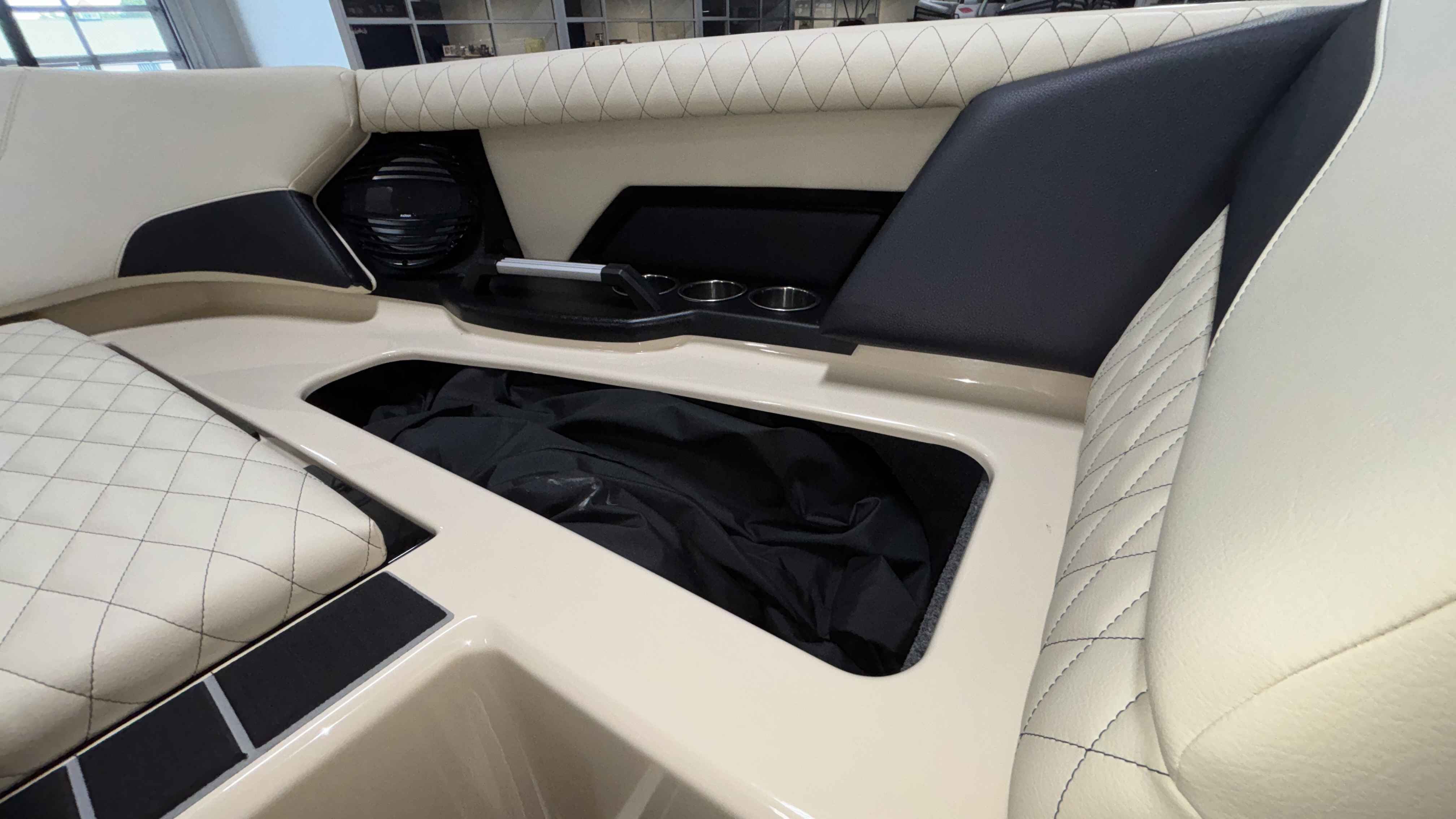 2025 Tige Z5 - Image 38
