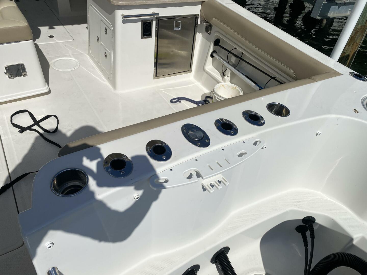 2018 Sailfish 275 Dual Console - Image 16