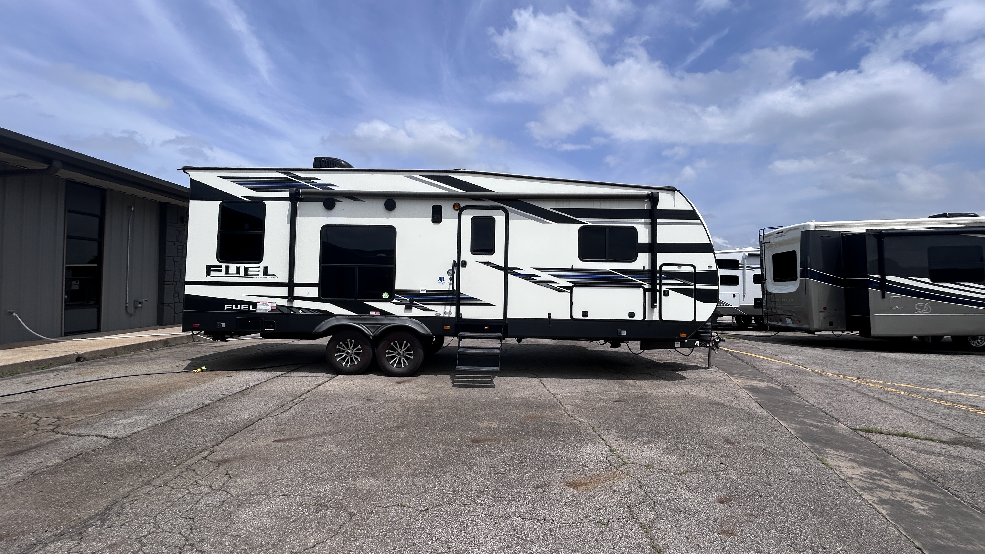 2021 Heartland Fuel 260 - Image 2