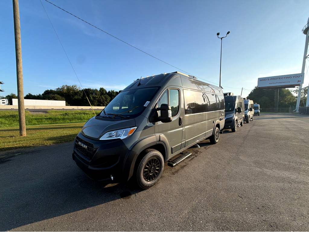 2027 ENTEGRA COACH ETHOS 20T - Image 7