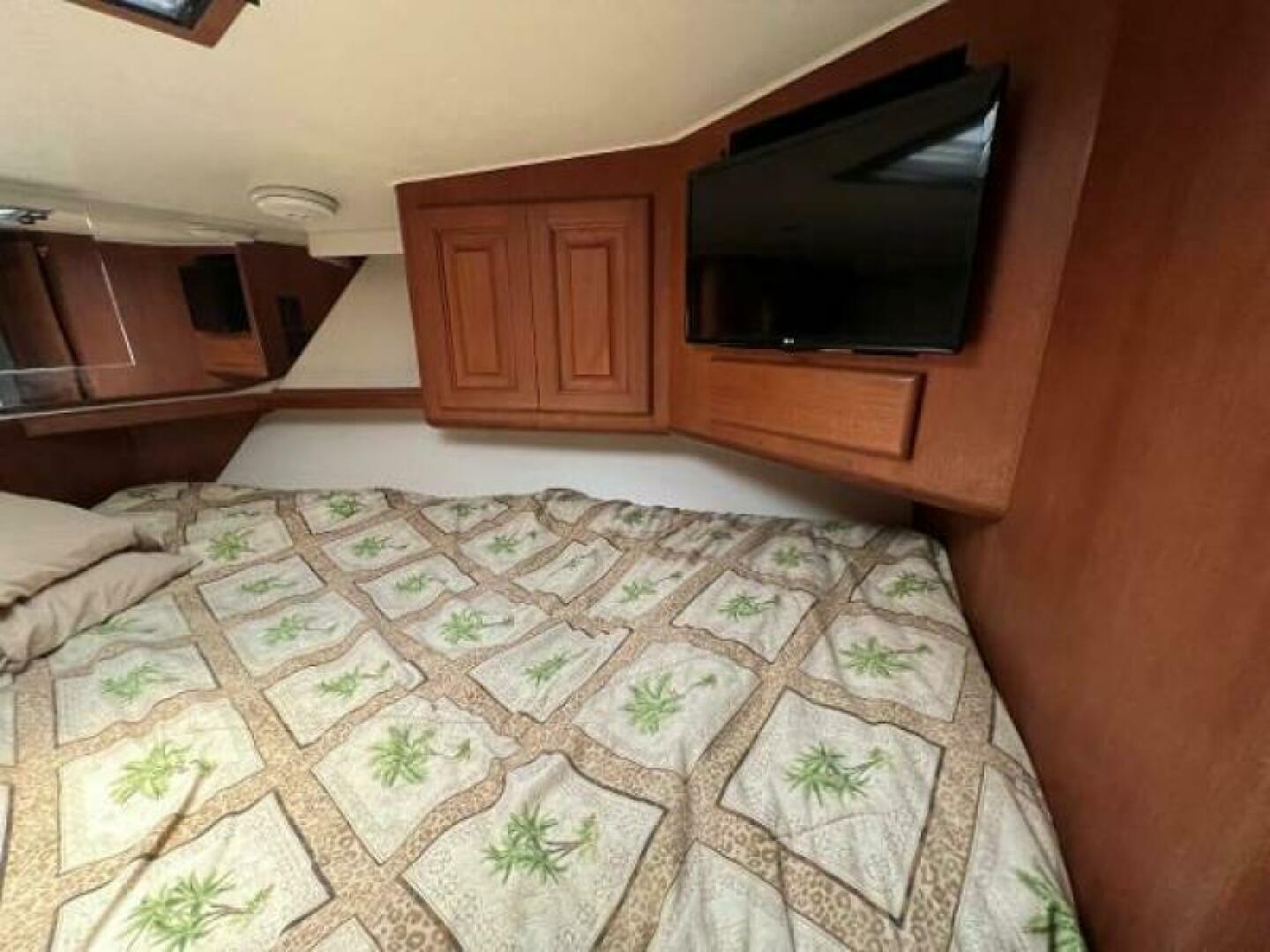 1991 Viking Boats Convertible - Image 30