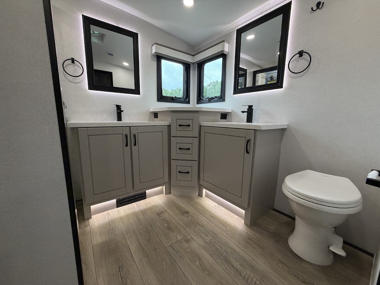 2026 JAYCO NORTH POINT 382FLRB - Image 73