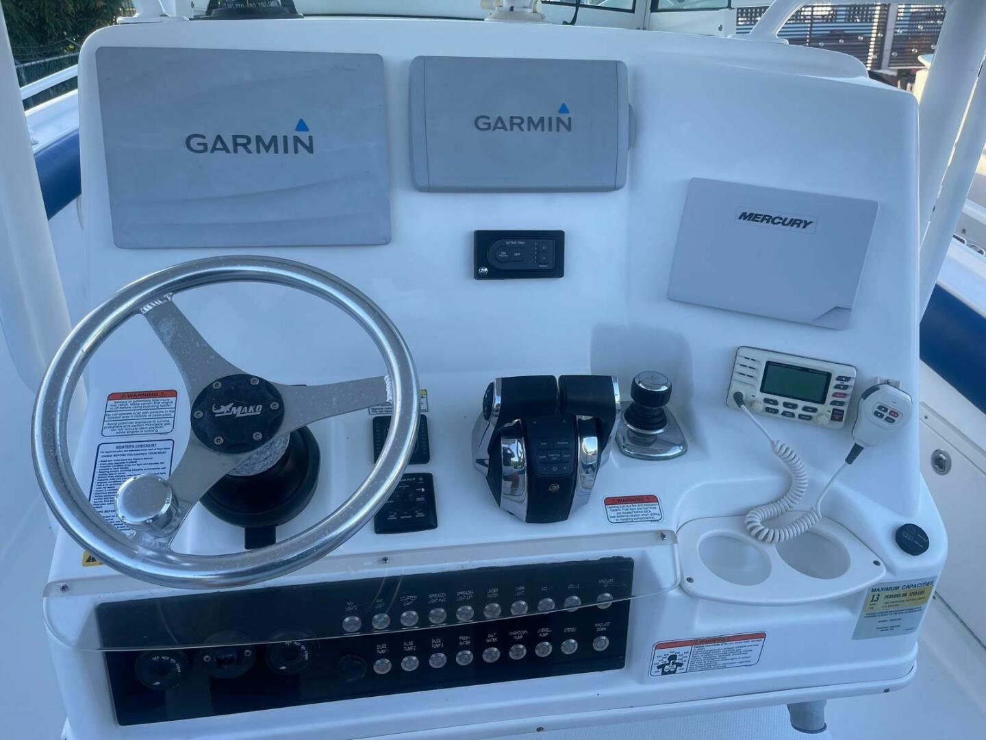 2016 Mako 284 Center Console - Image 8