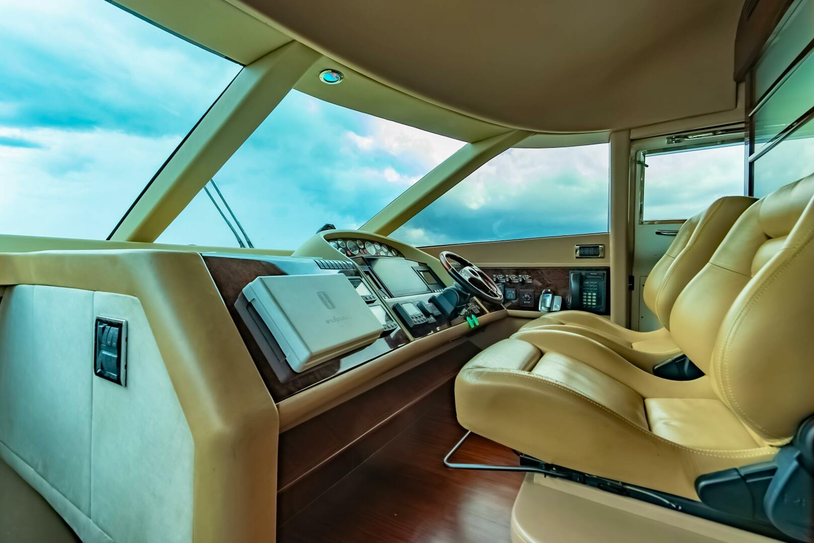 2006 Princess Yachts - Image 15