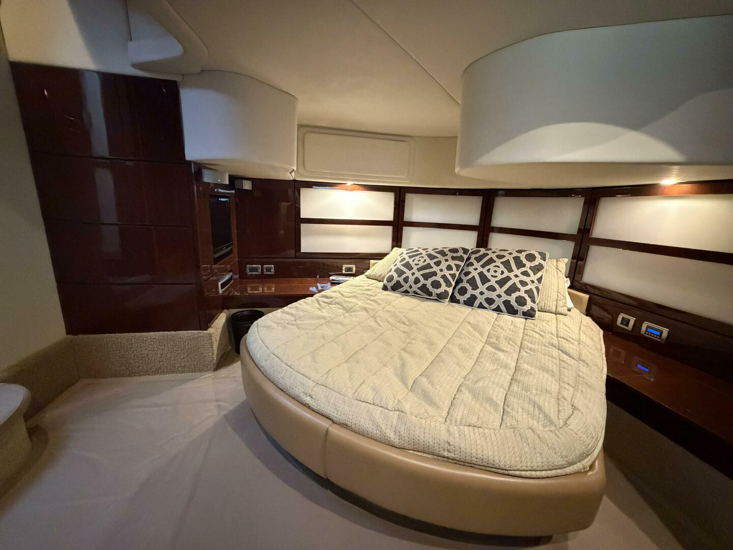 2008 Sea Ray 47 Sedan Bridge - Image 22