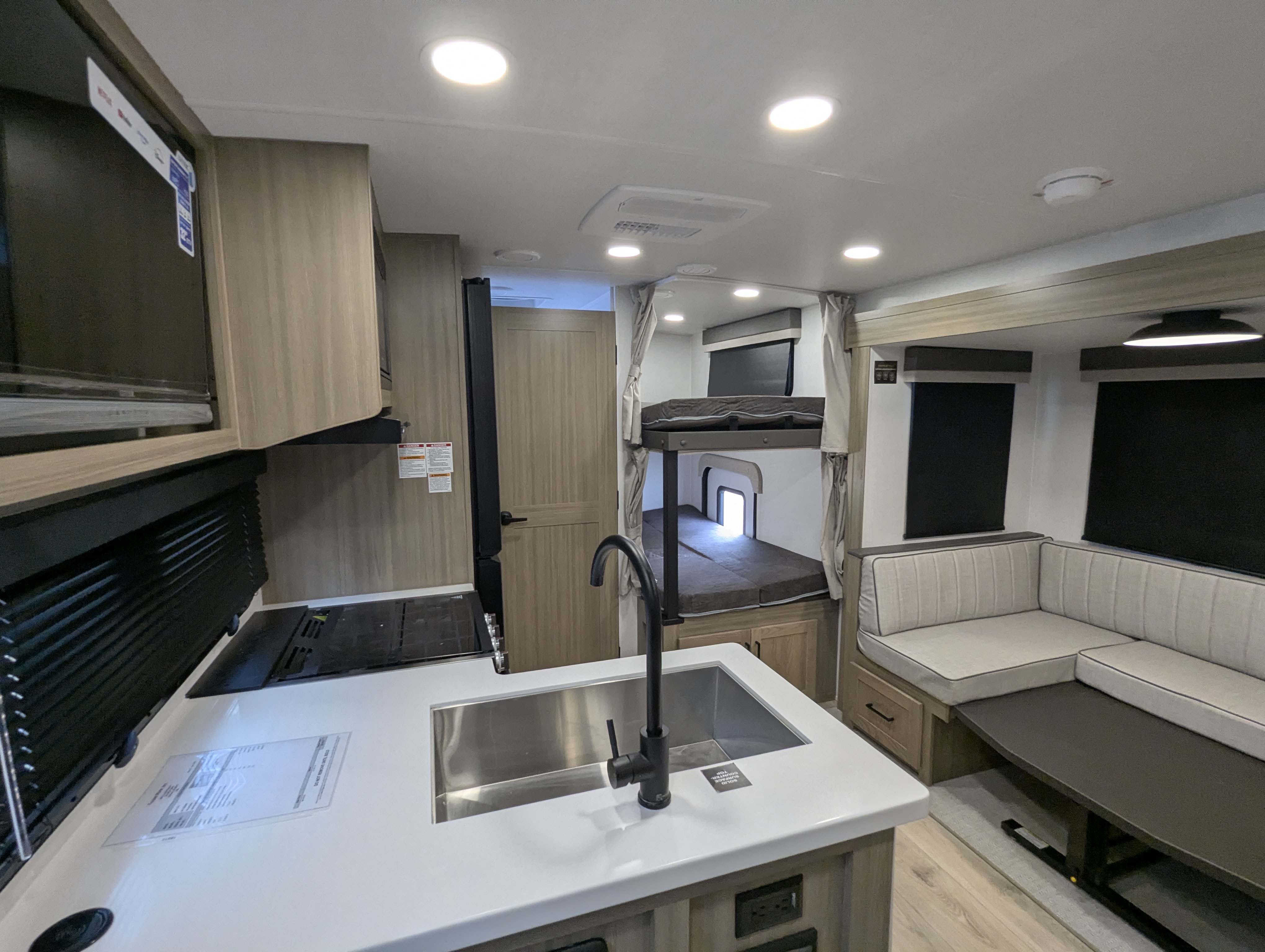 2027 Forest River Rockwood Mini Lite 2520BH - Image 15