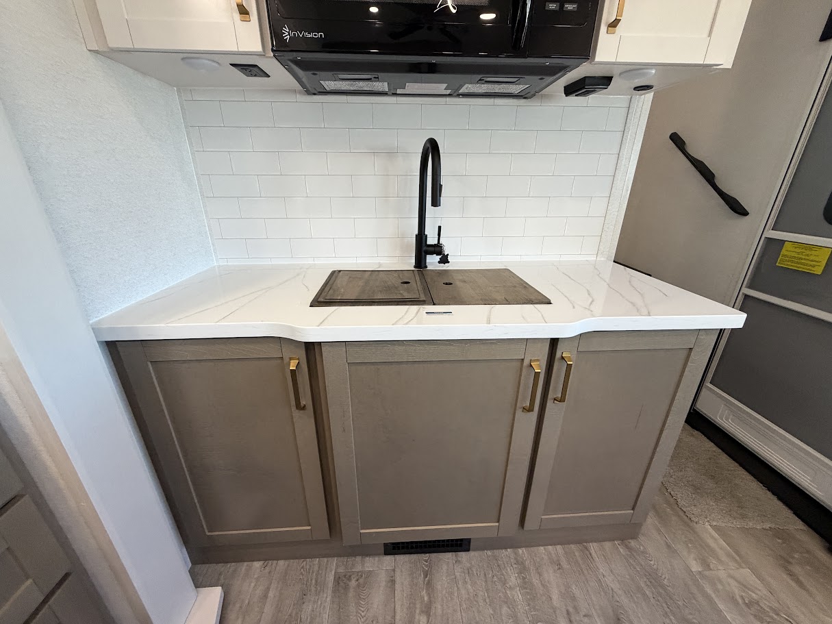 2027 JAYCO EAGLE 367TBTS - Image 17