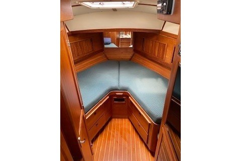 1998 Sabreline 36 AFT CABIN - Image 66