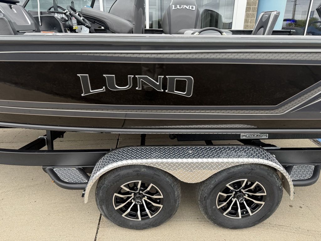 2026 Lund 2075 Pro-V Sport - Image 2