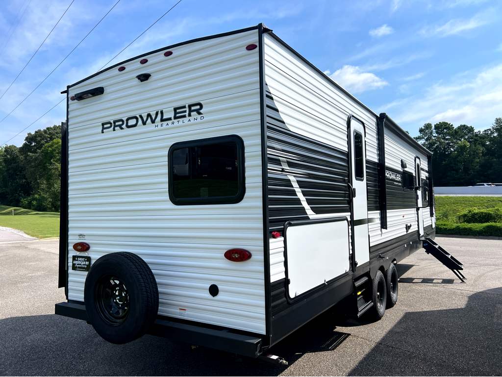 2027 HEARTLAND PROWLER 3202DSB - Image 4