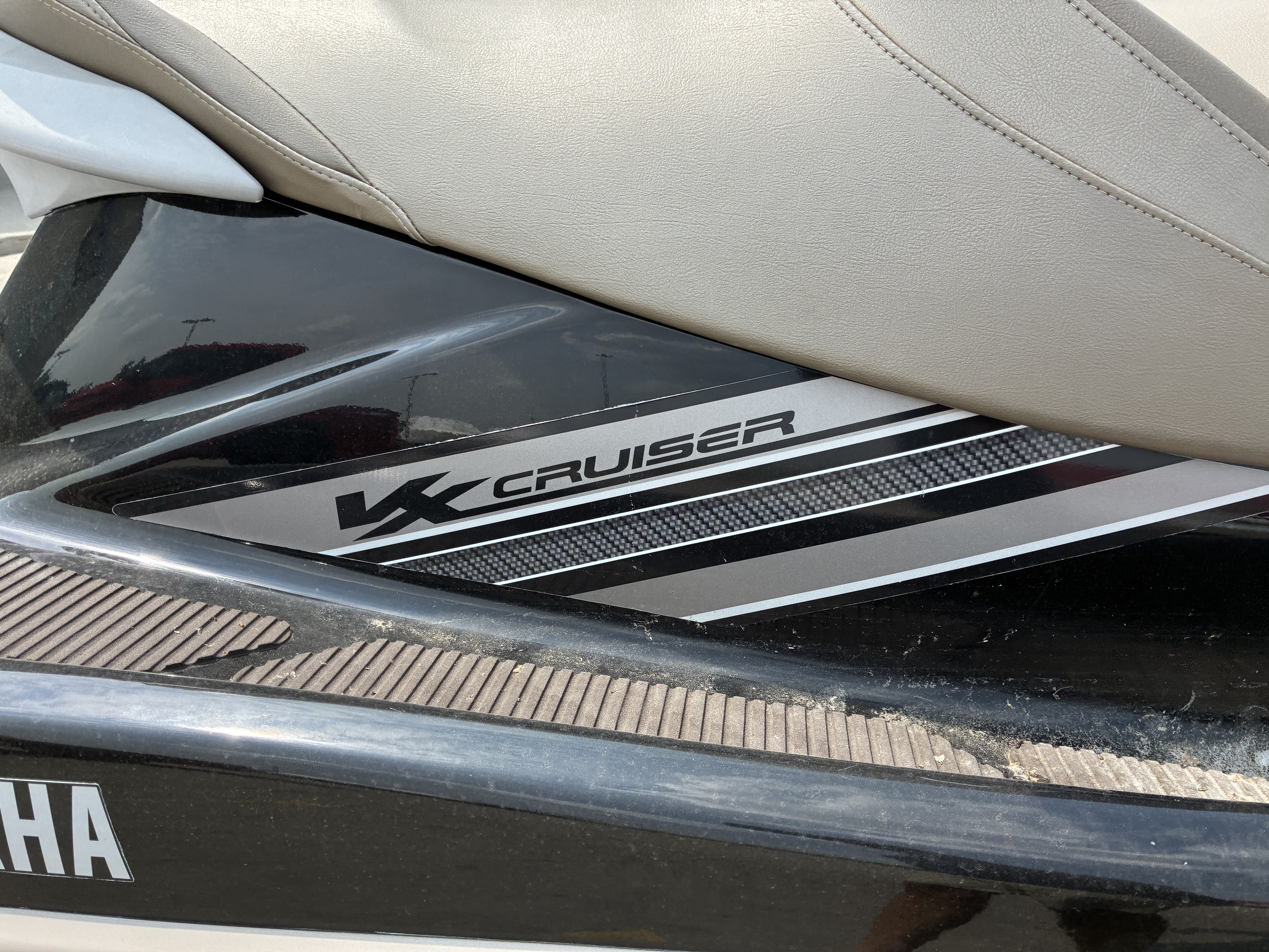 2010 Yamaha Marine WaveRunner VX Cruiser - Image 4