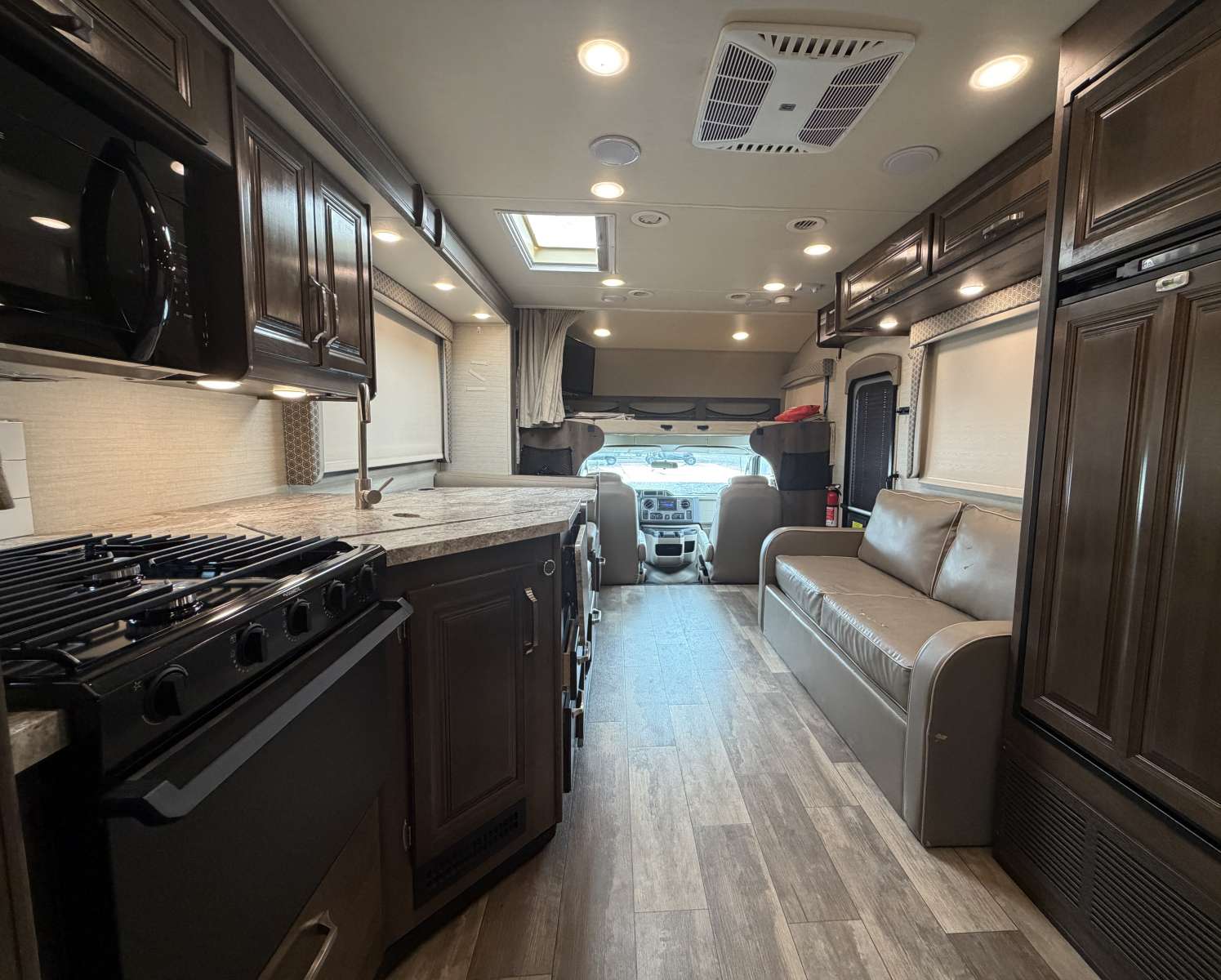 2019 Jayco Greyhawk 31F - Image 24