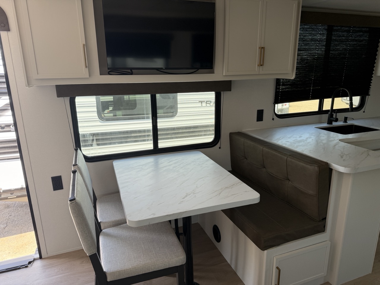 2026 Grand Design Transcend 285RKT - Image 7