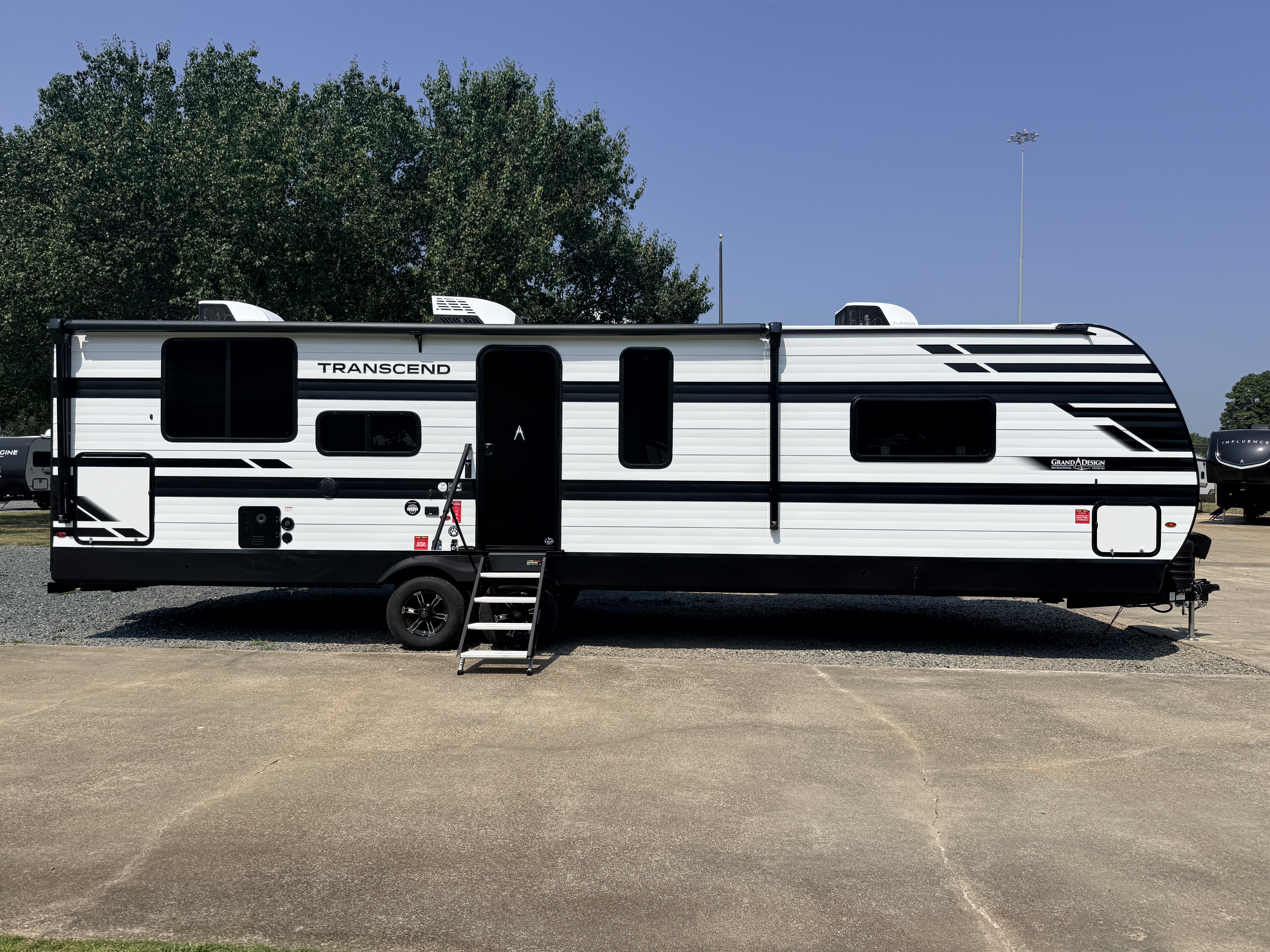 2027 Grand Design Transcend 315RKT - Image 2