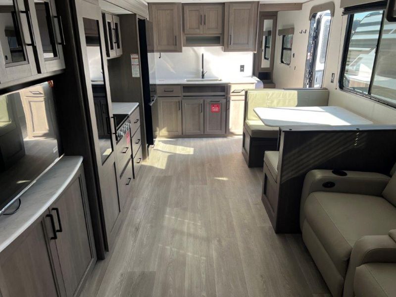 2026 Grand Design Transcend XPLOR 26RBX - Image 9