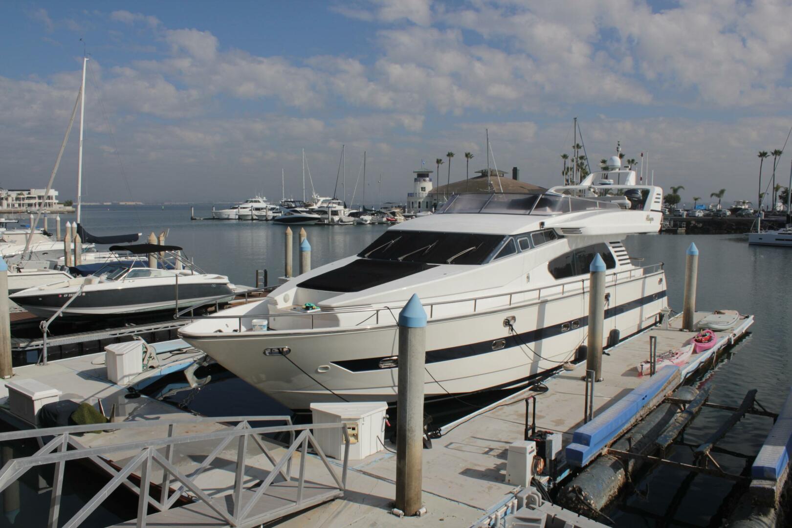 1999 Horizon 70 FLY - Image 12