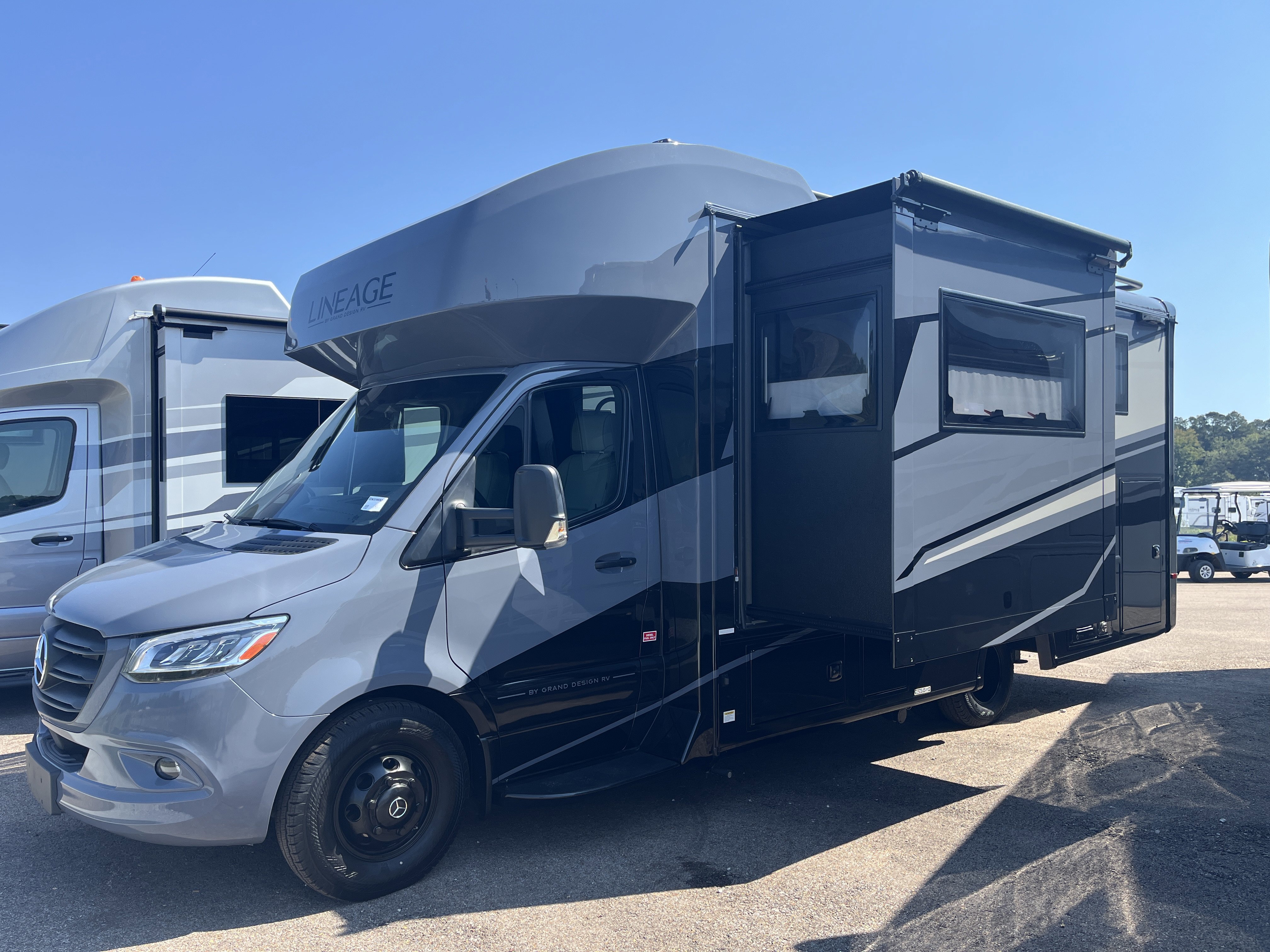 2026 Grand Design Lineage Series M 25TK - Image 3