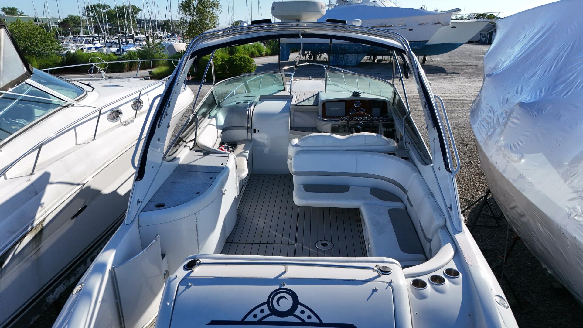 2004 Formula 370SS - Image 10