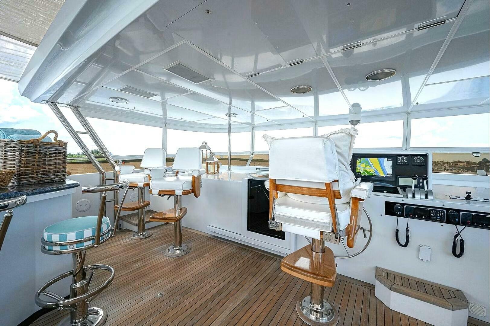 2000 Christensen Raised Pilothouse MY - Image 32