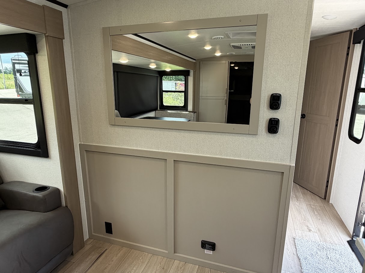 2027 JAYCO JAY FEATHER 30RKB - Image 27