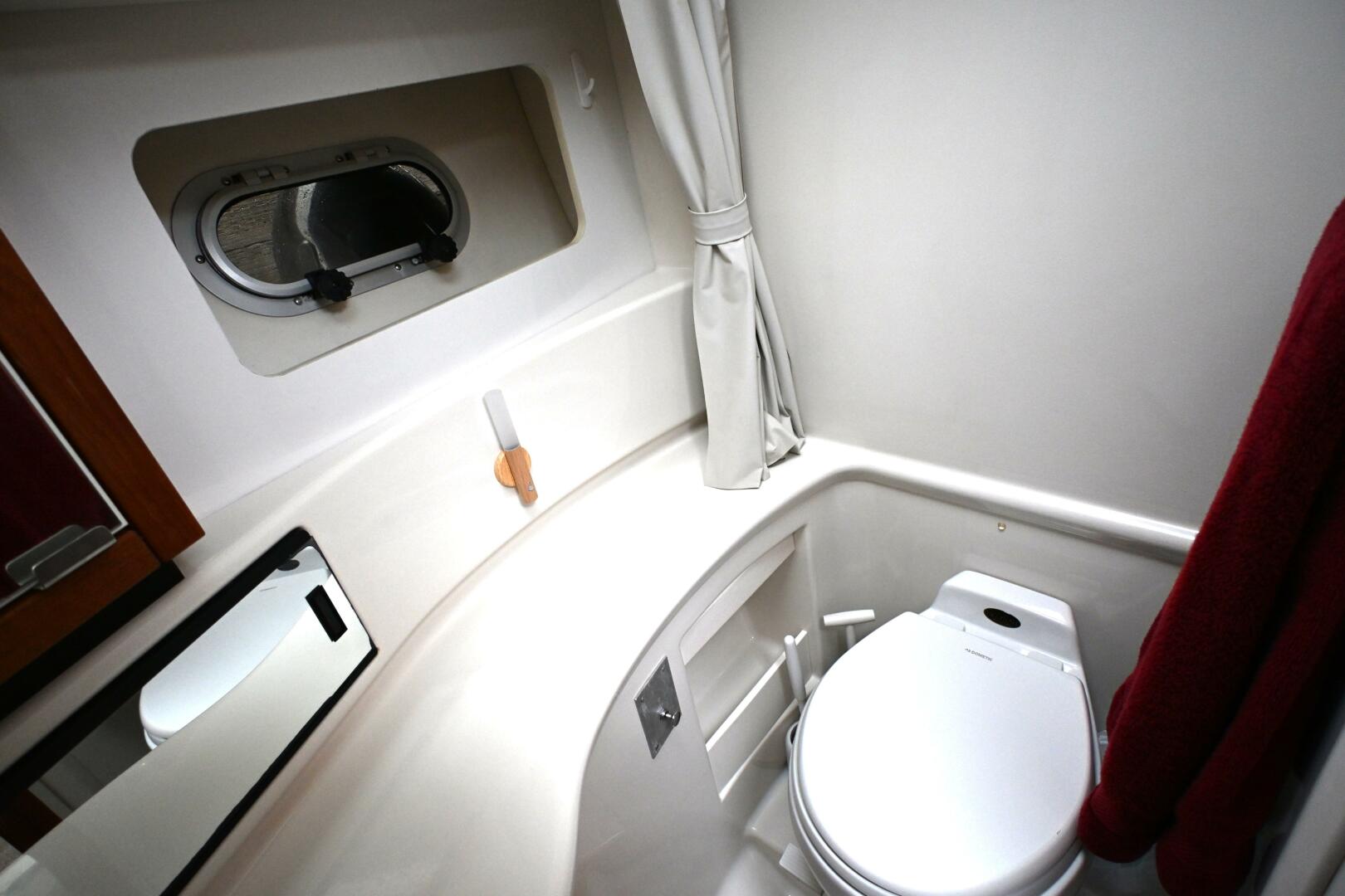 1996 Bayliner 4087 Aft Cabin Motoryacht - Image 35
