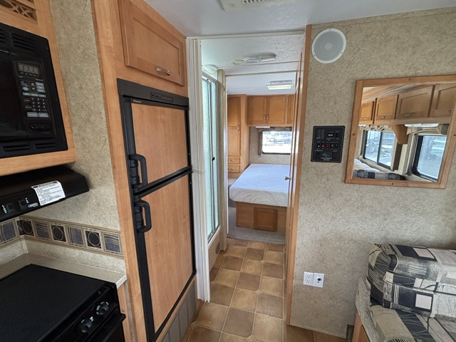 2010 SUNSEEKER 3100 - Image 21