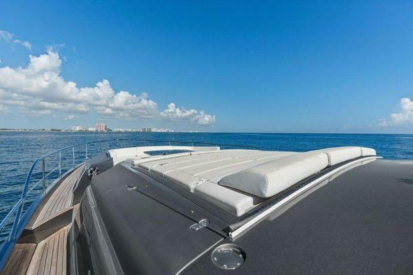 2019 Pershing - Image 14