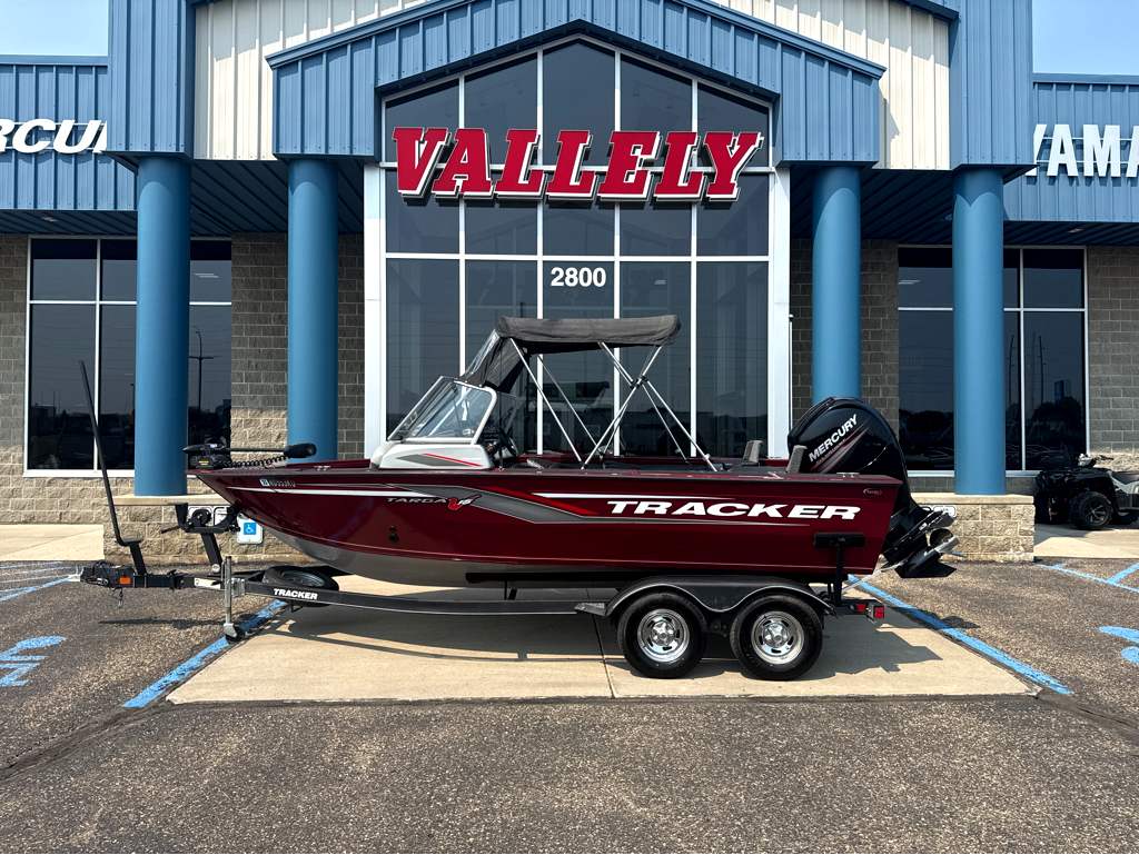 2018 Tracker Targa V18