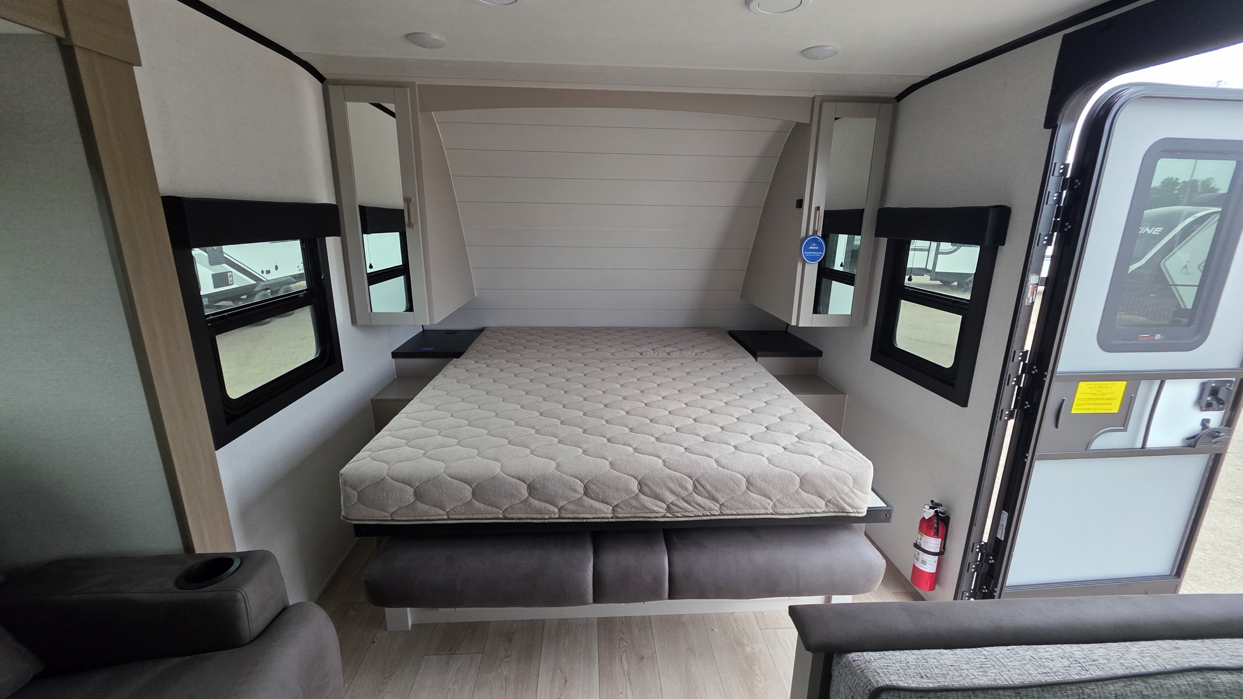 2027 JAYCO JAY FEATHER 21MML - Image 15