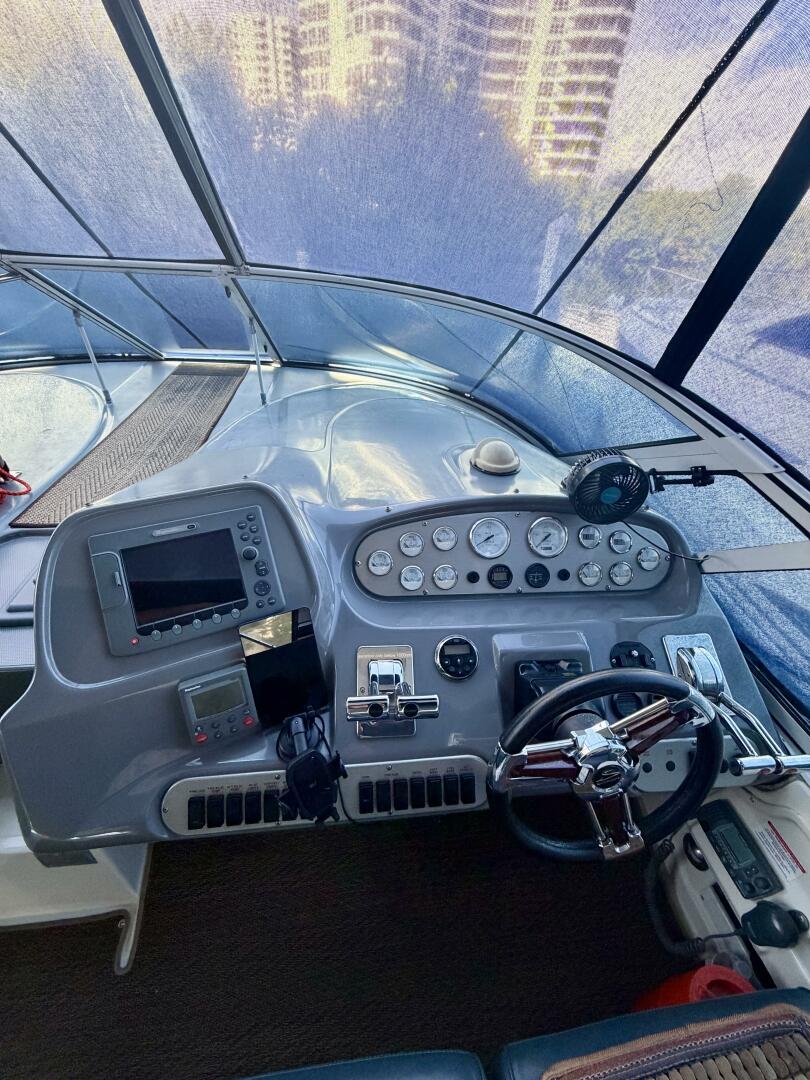 2007 Cruisers Yachts 370 Express - Image 16