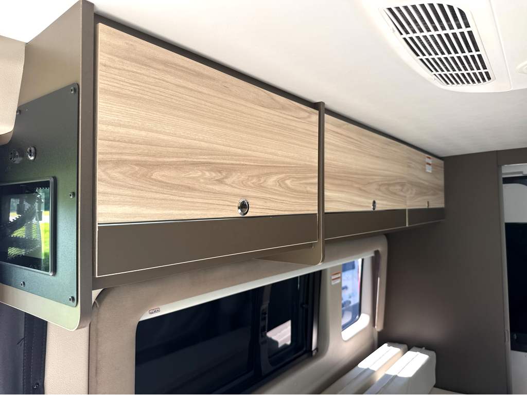 2027 ENTEGRA COACH ETHOS 20T - Image 12