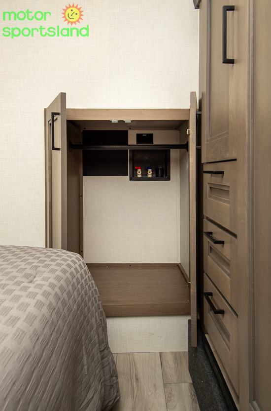 2026 KZ RV Durango Half-Ton D286BHD - Image 53