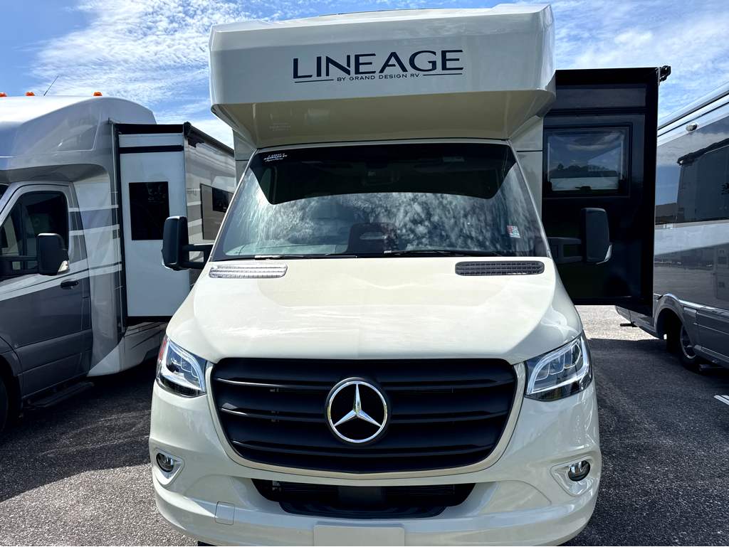 2027 Grand Design Lineage Series M 25FW - Image 11
