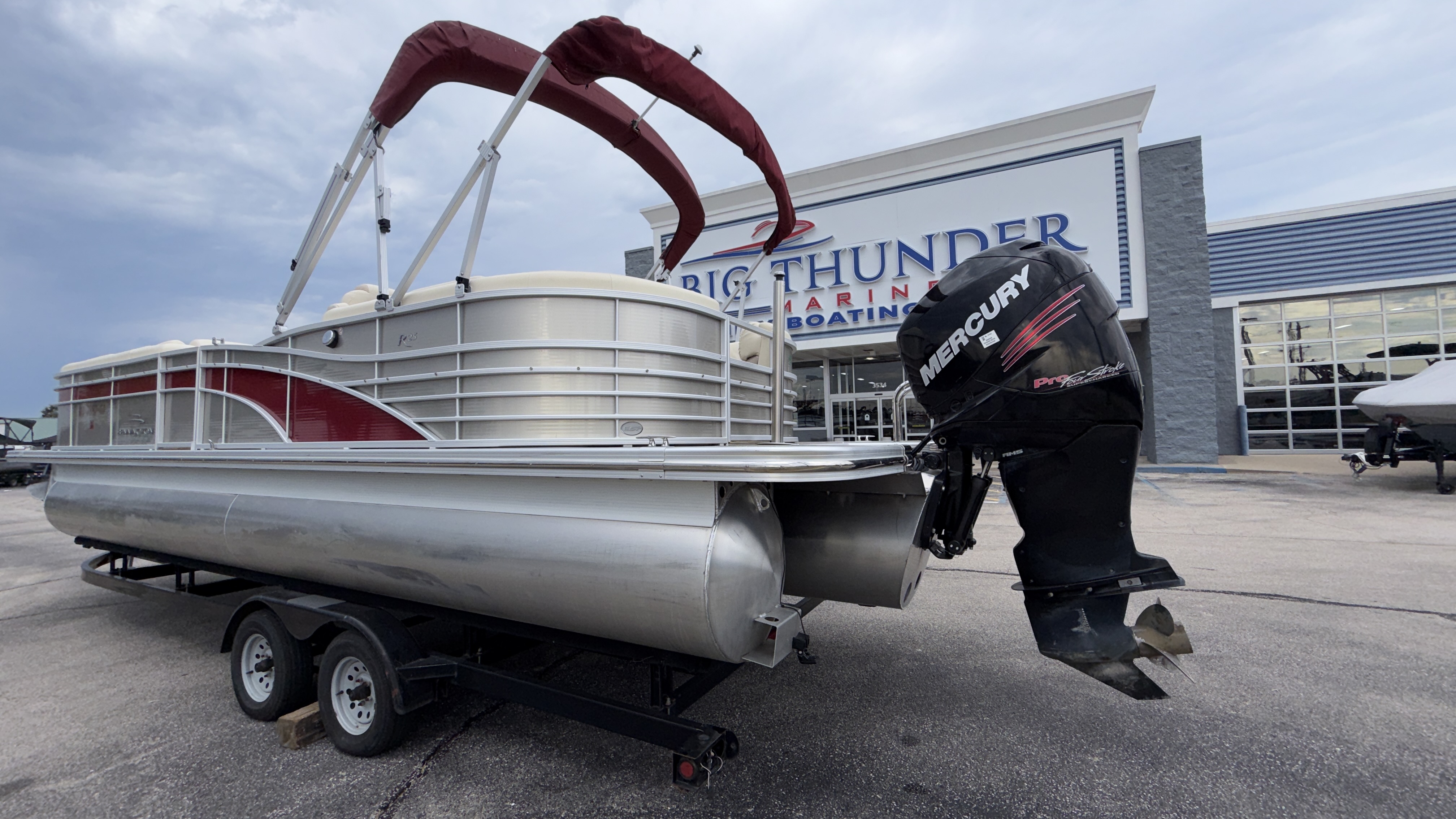 2015 Bennington 2550 RSR - Image 6