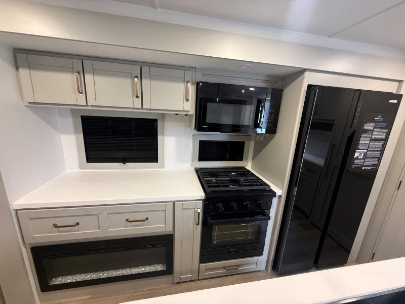 2026 Brinkley RV Model Z AIR 315 - Image 8