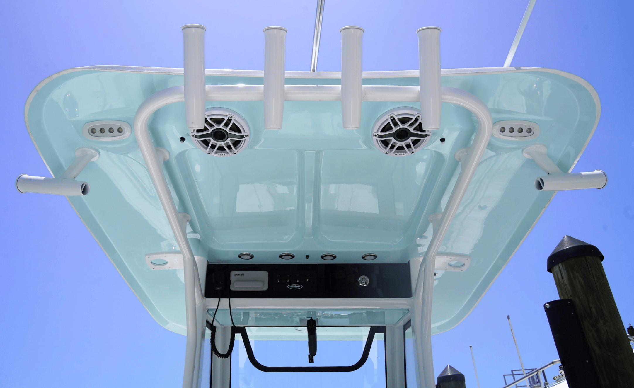 2027 SEA HUNT ULTRA 255SE - Image 19