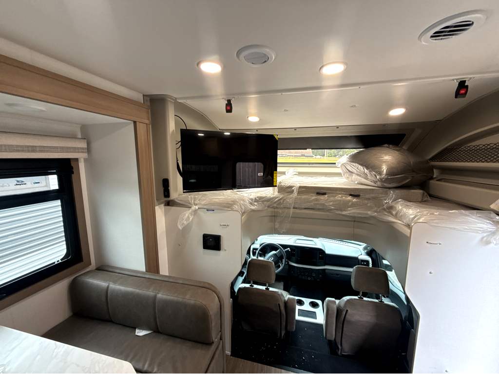 2027 JAYCO GREYHAWK XL 32U - Image 15