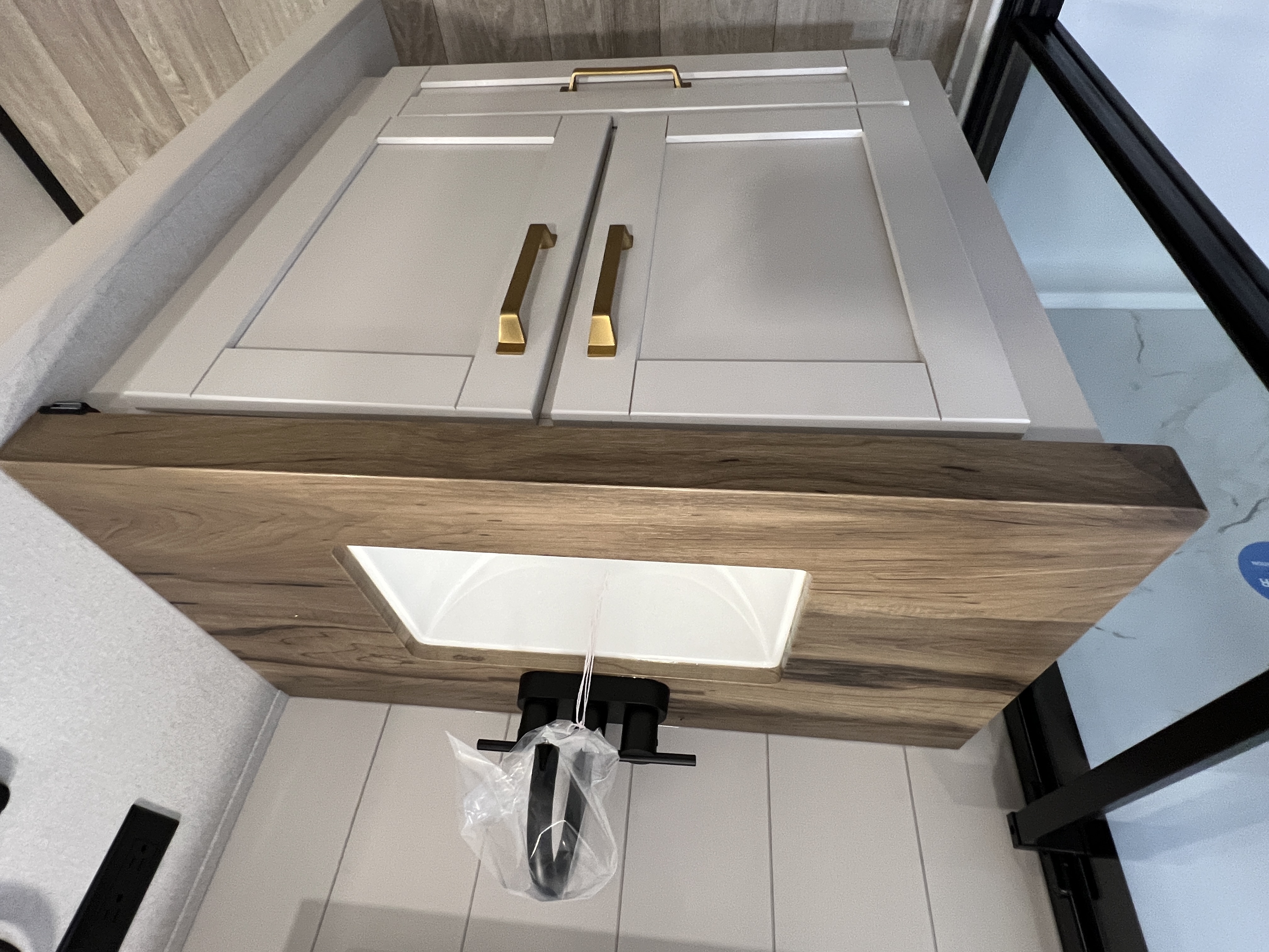 2027 Jayco Eagle 321RSTS - Image 31