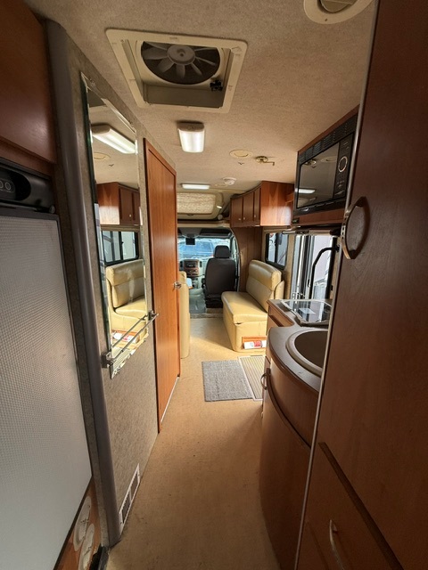 2009 Itasca Navion iQ 24DL - Image 14