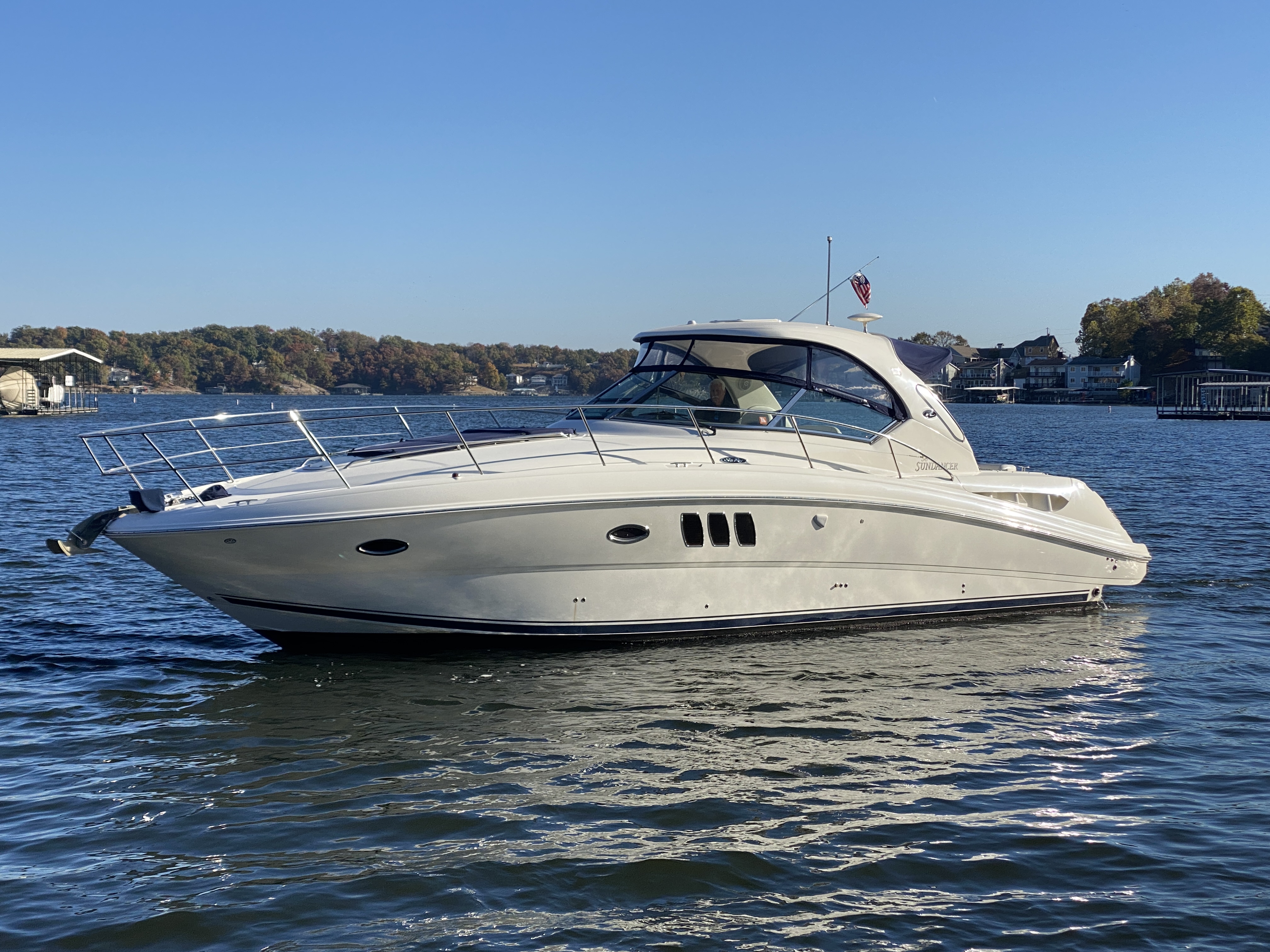2006 Sea Ray 38 Sundancer - Image 1