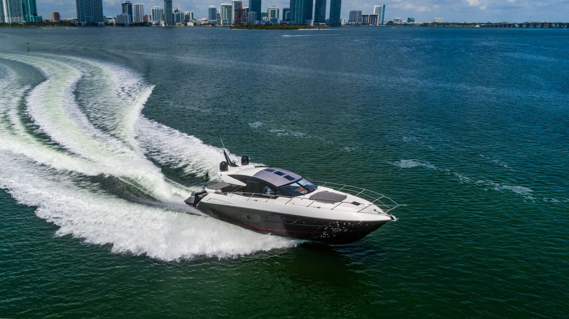 2019 Sunseeker Predator - Image 10
